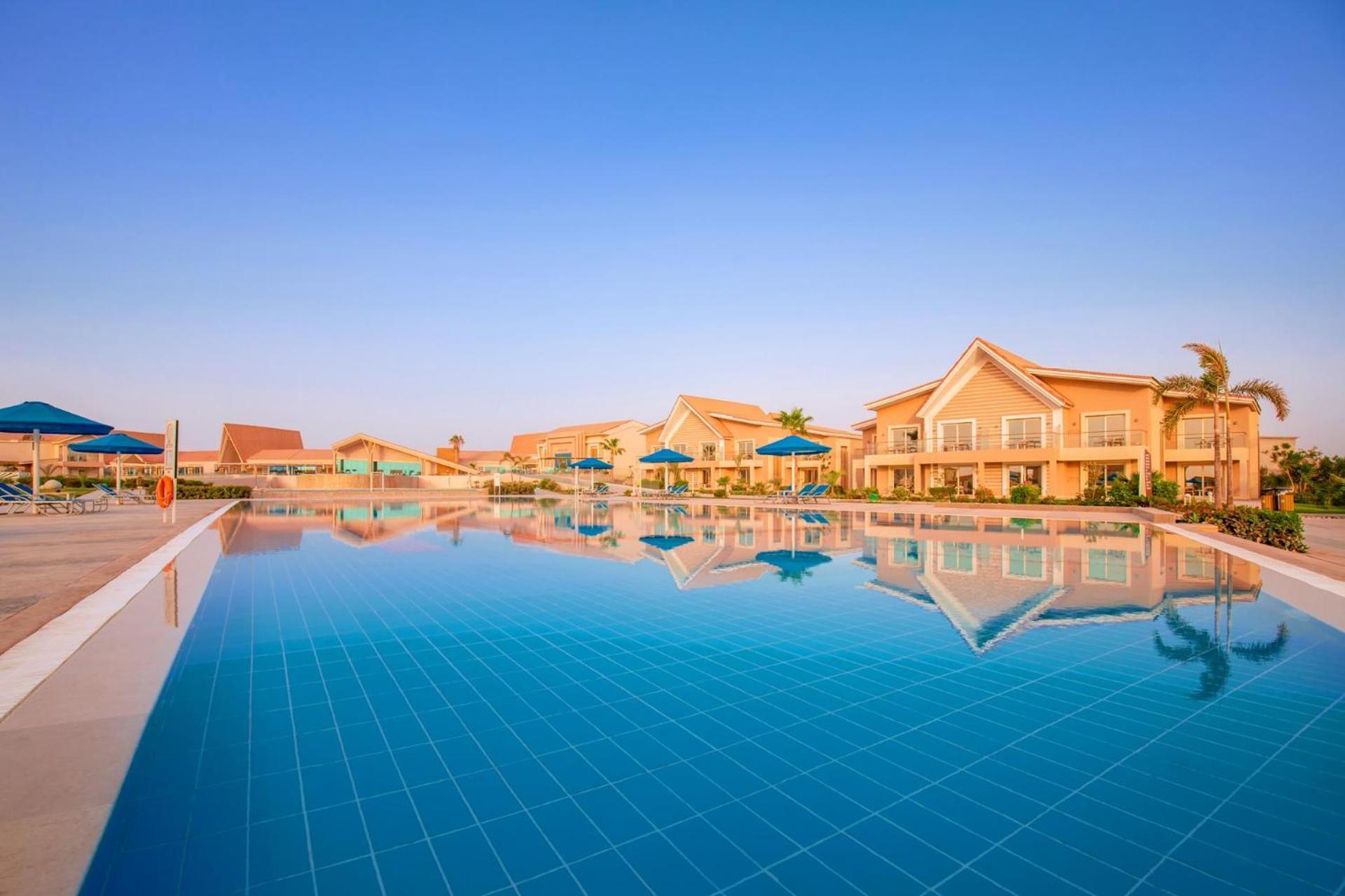 Pickalbatros Sea World Resort - Marsa Alam- "Aqua Park" El Qoseir Exterior photo